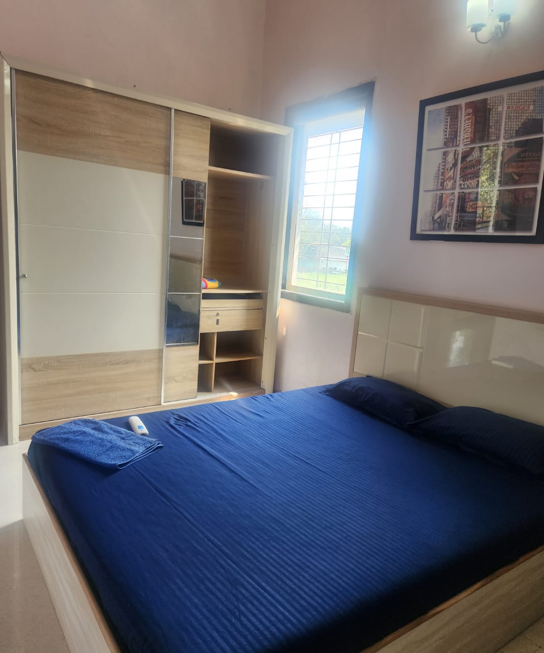 Queen Bedroom 2