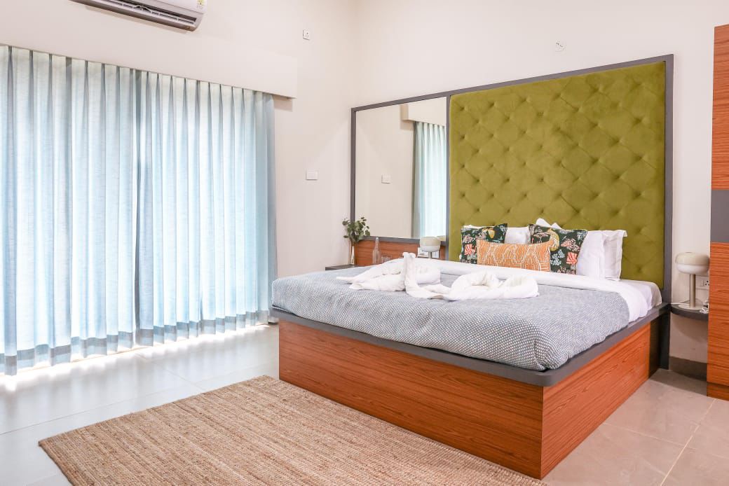 King Bedroom 1